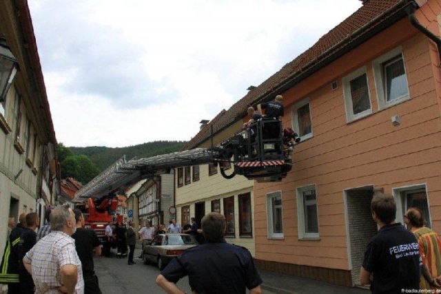 2011-06-16 -80- Vorfuehrung Hubrettungsfahrzeuge